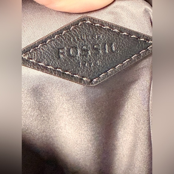 Fossil Black Leather Cross body Bag Purse - Picture 16 of 16